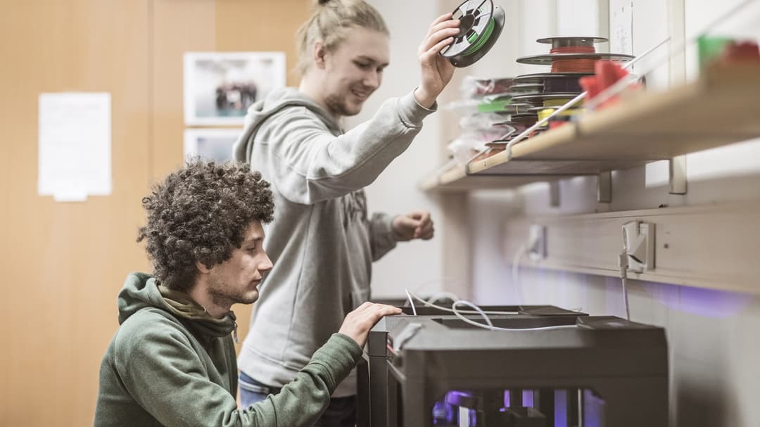 Studenternas 3D-labb sportteknologi och maskiningenjör