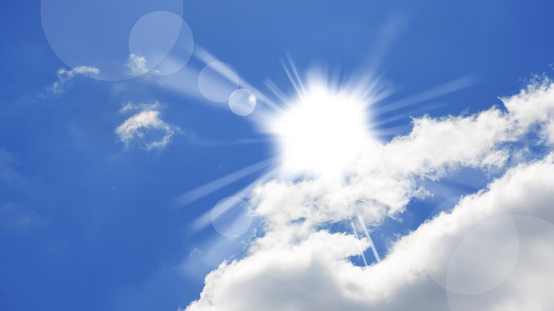 3290374-the-sun-in-clouds (1).jpg