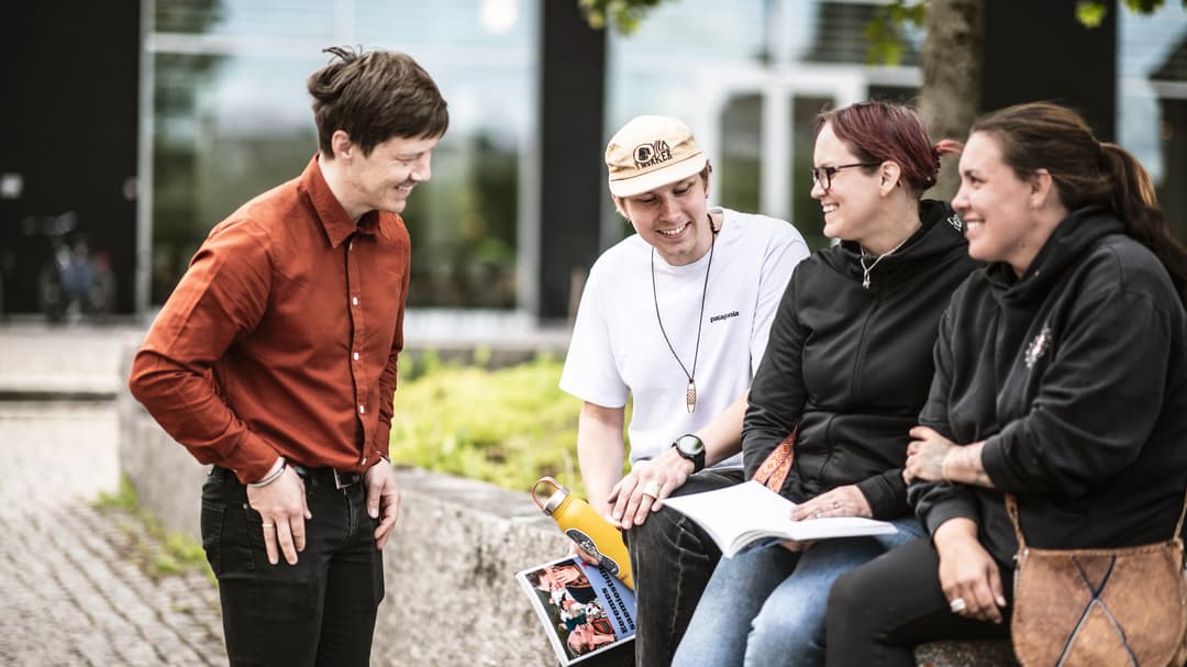 Studenter på Campus.