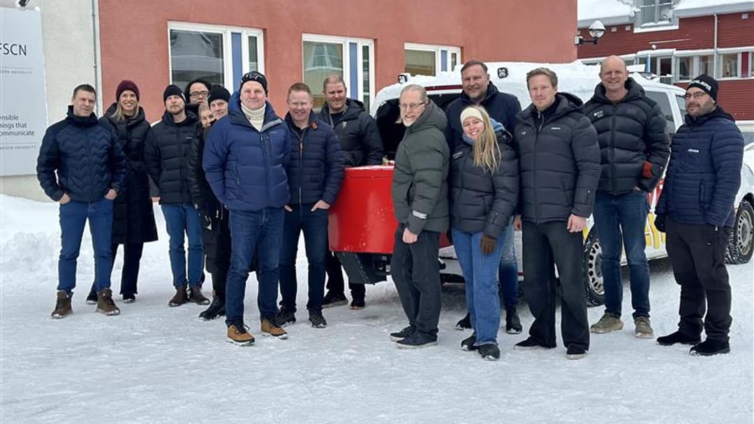 En gruppbild på alla inblandade i senavis-projektet