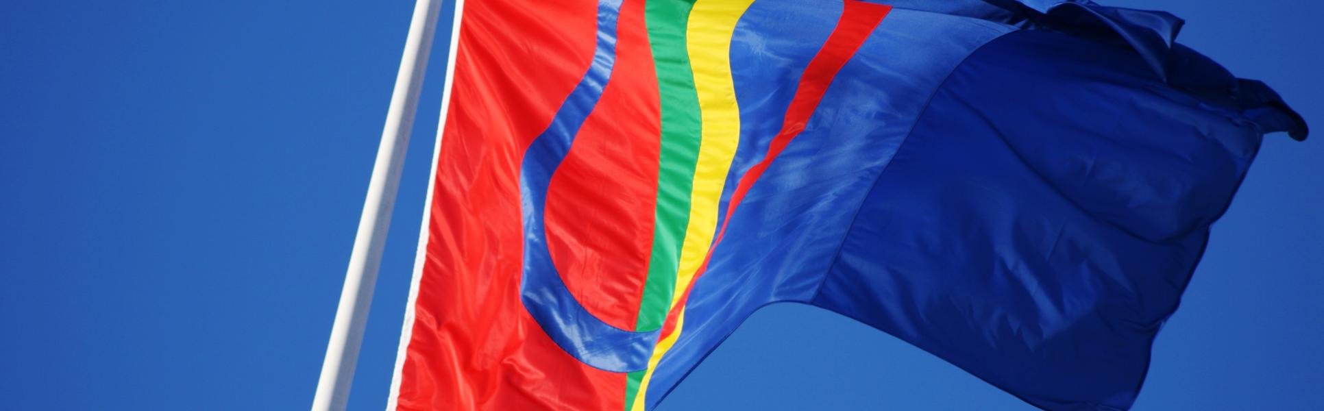 1067293-samiska-flaggan-sami-flag.jpg