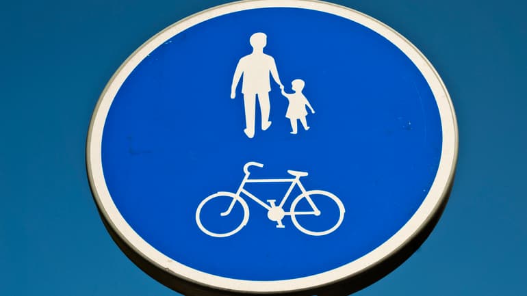 1574955-street-sign.jpg