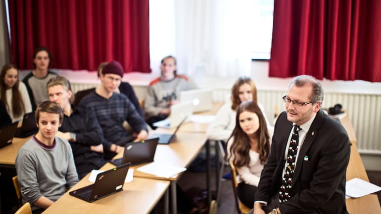 Lärarutbildning - Ämneslärare med inriktning mot arbete i gymnasieskolan