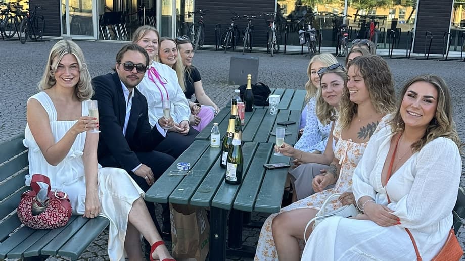 Studenter, numera alumner från Personal- och arbetslivsprogrammet.