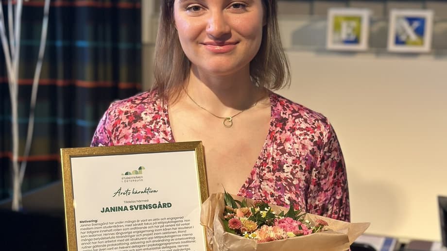 Janina Svengård, tilldelades Studentkårens pris för mest kåraktiva. 