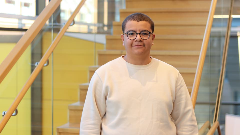 Rayen_Selmi2_16x9.jpg