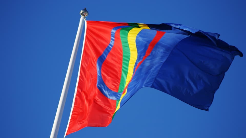 1067293-samiska-flaggan-sami-flag.jpg
