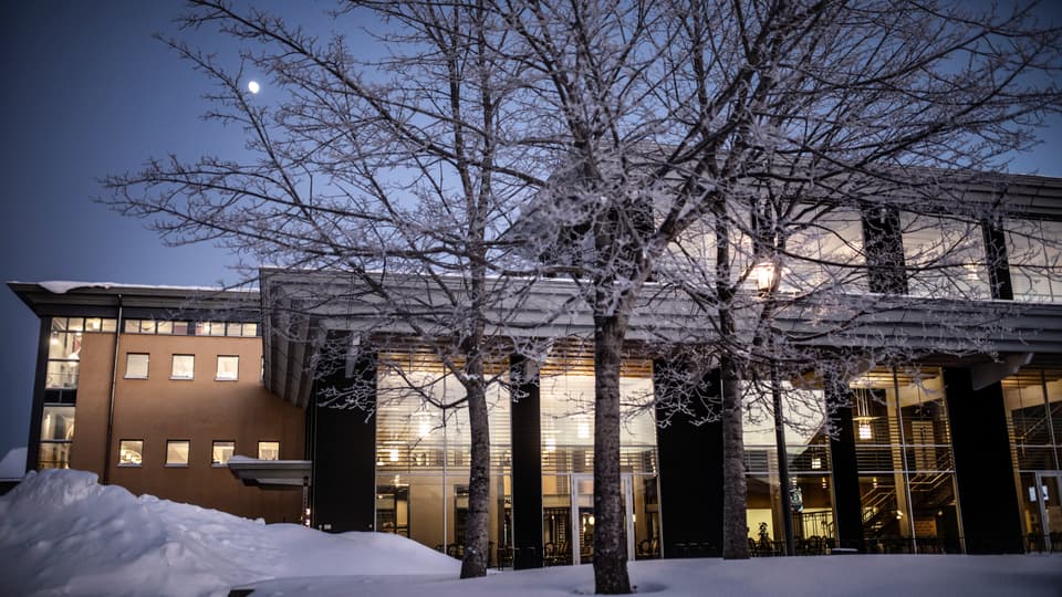 Vinterbilder exteriört campus Östersund