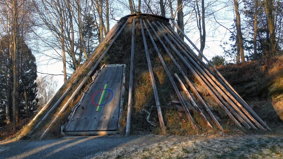 Samisk torvkåta.