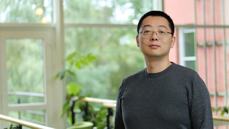 Yuxuan Zhang