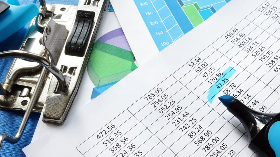 23958766-accounting-concept-financial-statements-in-a-folder.jpg